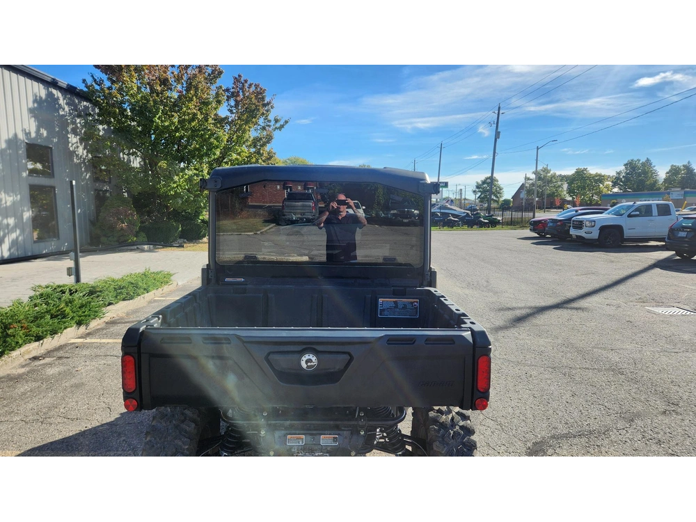 2024 Can-am Ssv Def Ltd 65 Hd10 Tn 24 alt