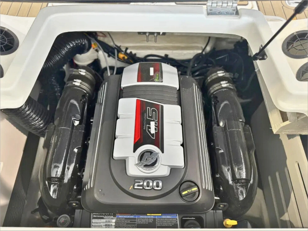 2023 Sea Ray Spx 190 No Luxury Tax* alt