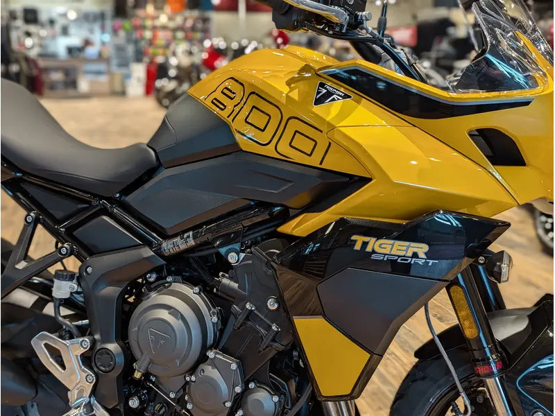 2026 Triumph Tiger Sport 800 // Cosmic Yellow/Sapphire Black