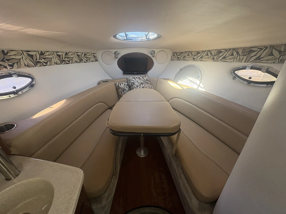 2018 Crownline 264 Cr alt