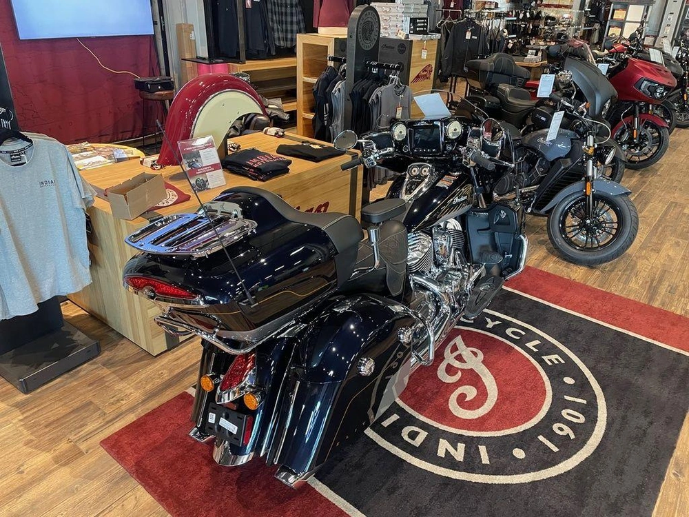 2025 Indian Motorcycle Roadmaster Elite alt