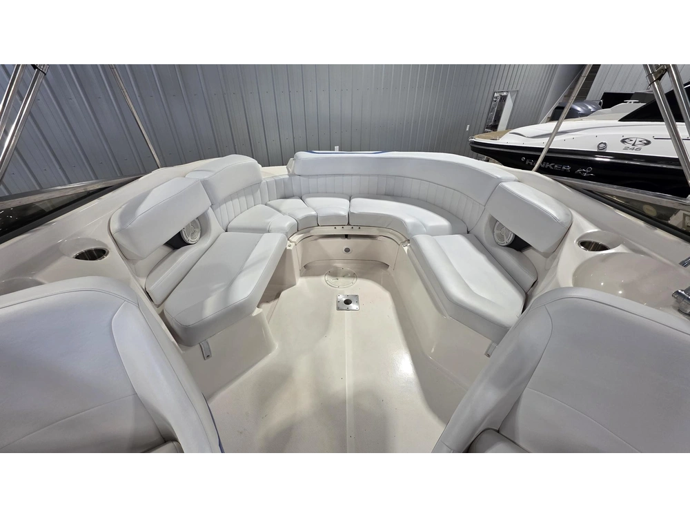 Regal 2450 2006 alt