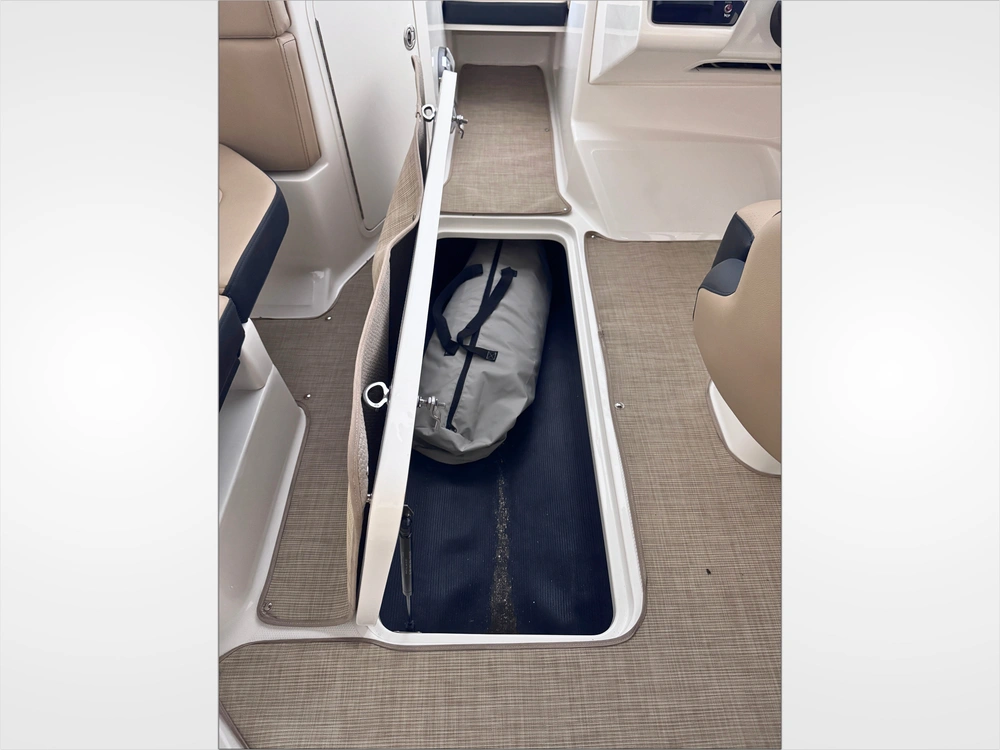 2023 Sea Ray Spx 190 No Luxury Tax* alt