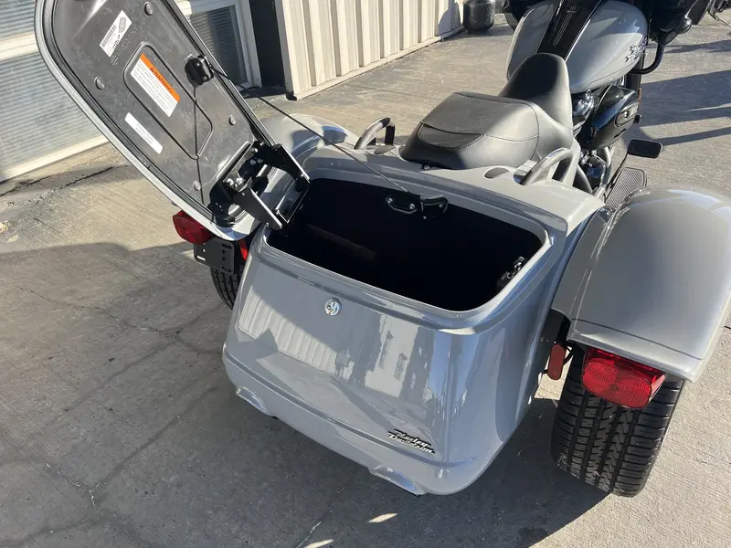 Harley-Davidson ROAD GLIDE 3 2025