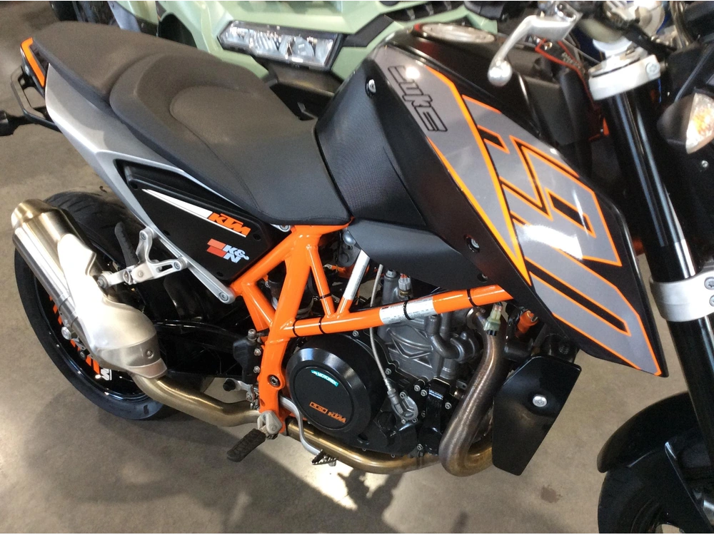 2014 Ktm Duke 690 alt
