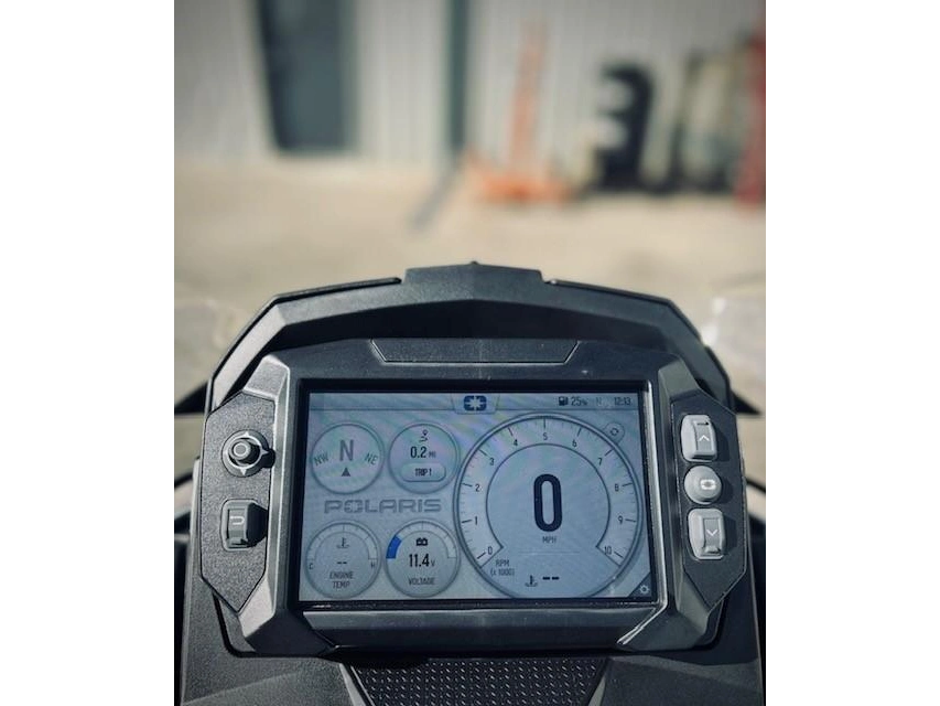 2026 Polaris 850 Titan Adventure Ultimate 155 1.8"