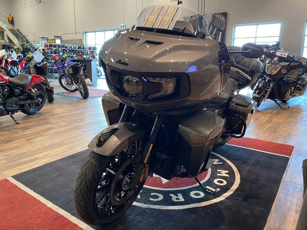 2025 Indian Motorcycle Pursuit Dark Horse 112 Ra Powerband Audio alt