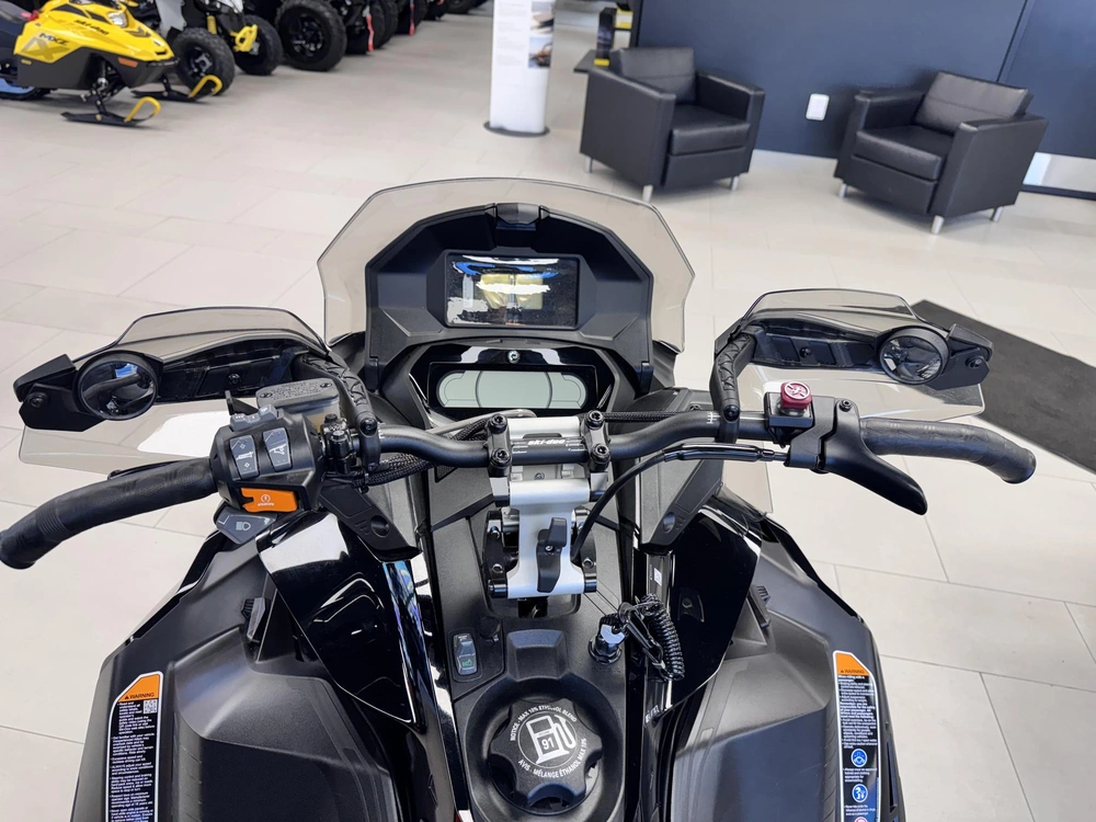 2023 Ski-doo Renegade X 900 Turbo R alt