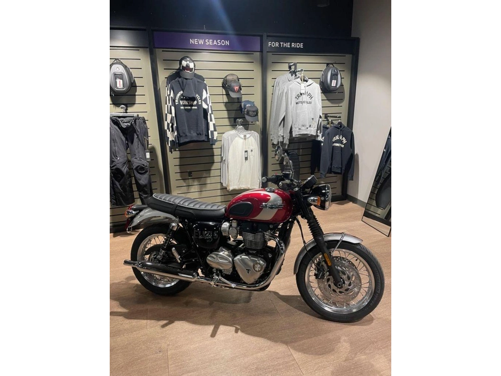 2025 Triumph Bonneville T120 Elvis Edition alt
