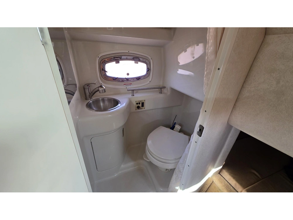 Sea Ray Sundancer 260 2012 alt