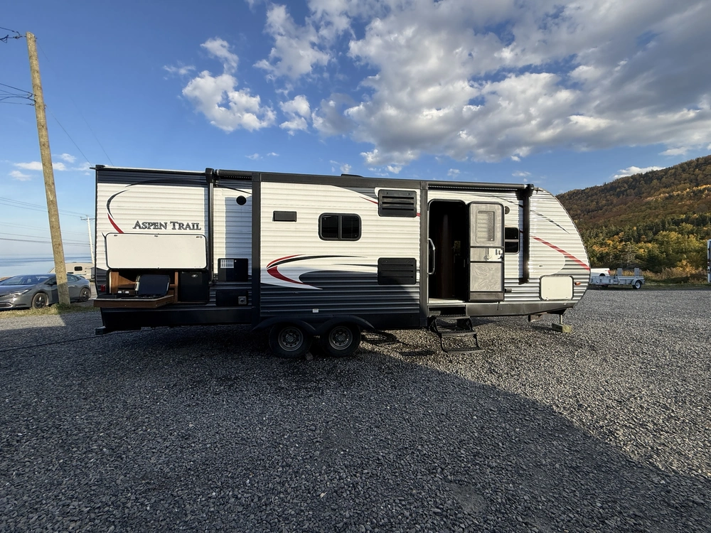 2016 Aspen Trail By Dutchmen 2730rbs alt