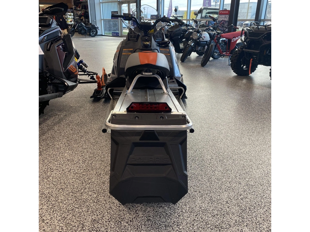 2025 Polaris 550 Switchback Sport 144 alt
