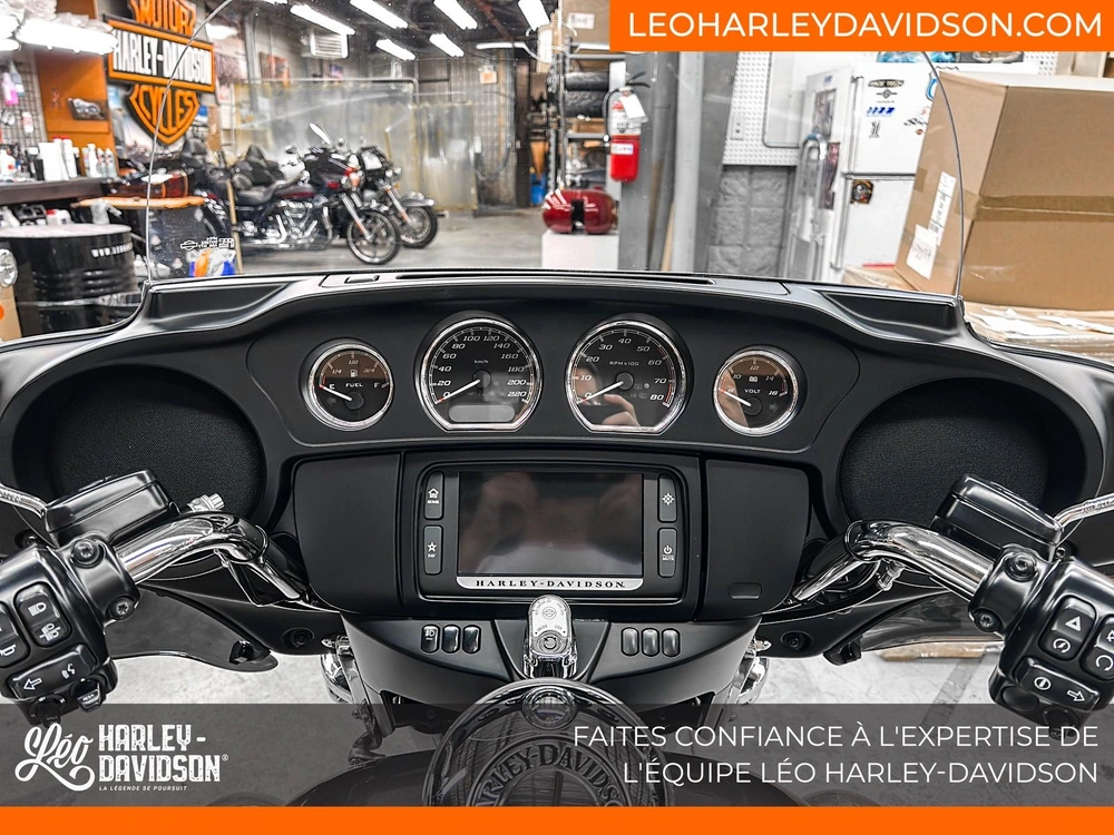 Harley-davidson Flhtcutg Tri Glide Ultra 2016 alt