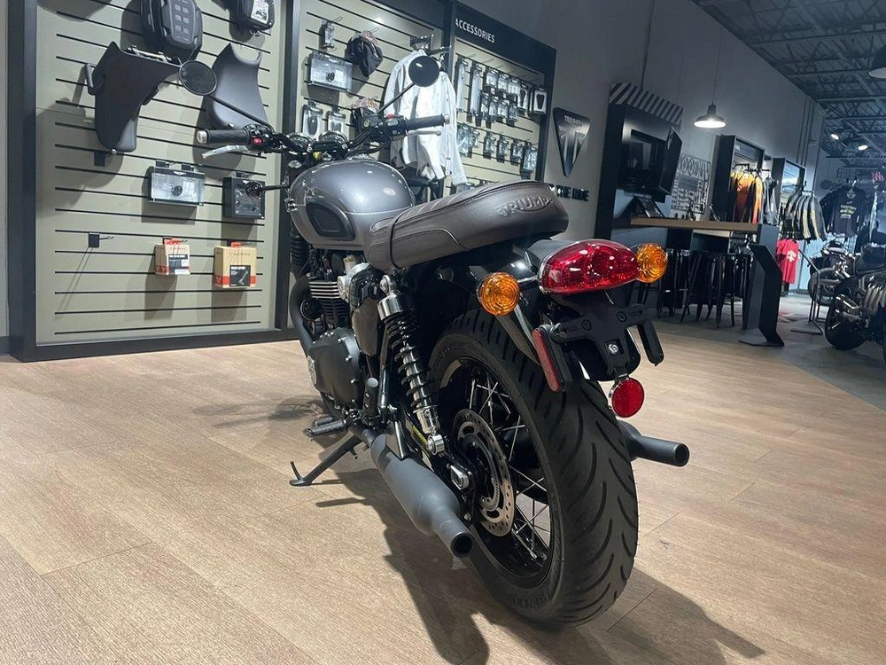 2025 Triumph Bonneville T120 Black - Graphite / Matt Graphite alt