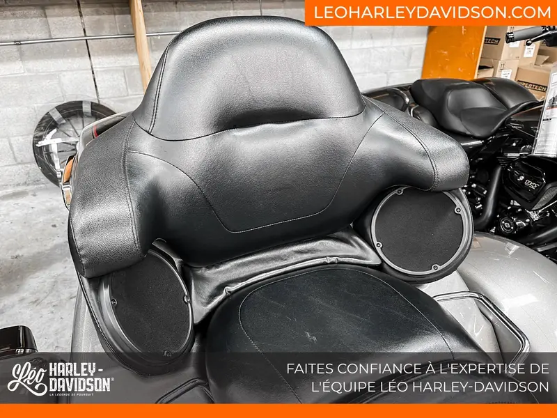 2016 Harley-Davidson FLHTCUTG Tri Glide Ultra