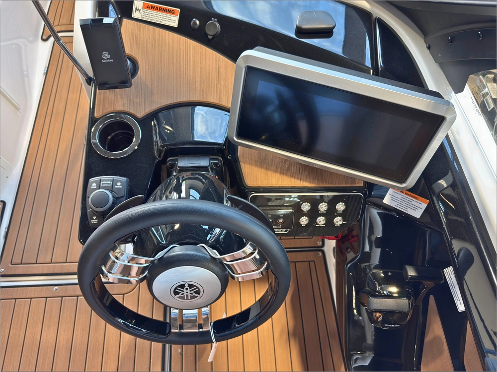 2025 Yamaha 222sd Demo Unit! alt