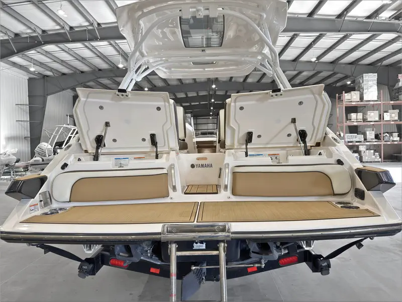 2022 Yamaha 275SD NO Luxury Tax*