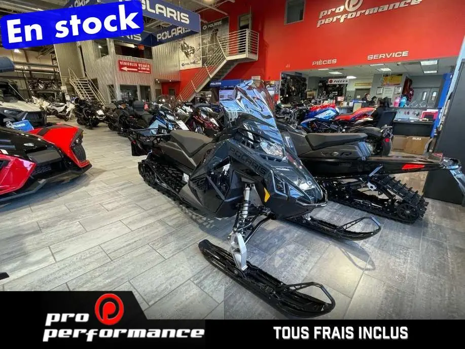 Polaris 650 VOYAGEUR XC 155 2026