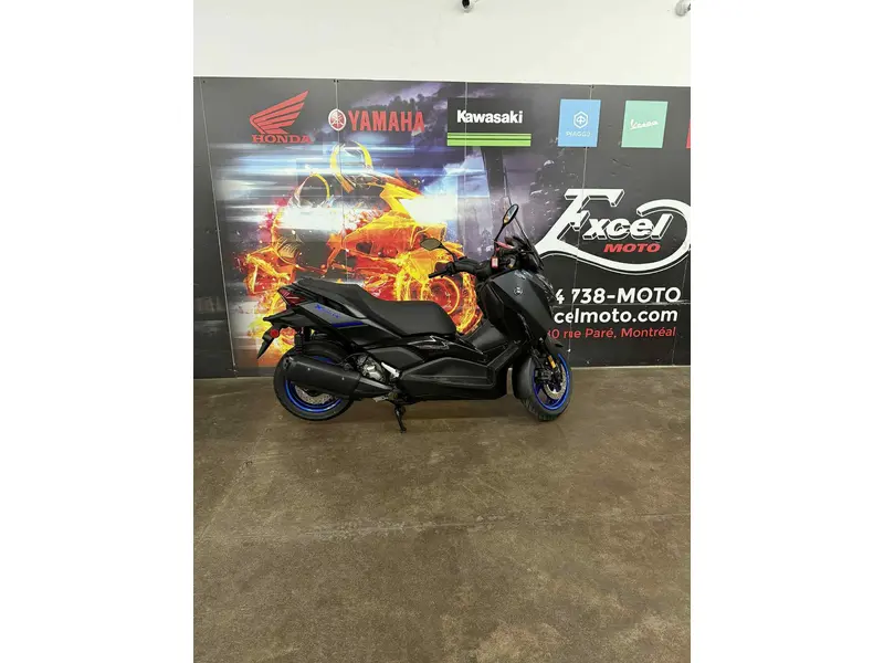 2024 Yamaha XMAX thumbnail 2