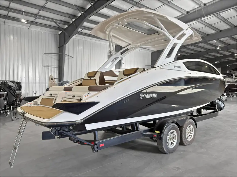 2022 Yamaha 275SD NO Luxury Tax*