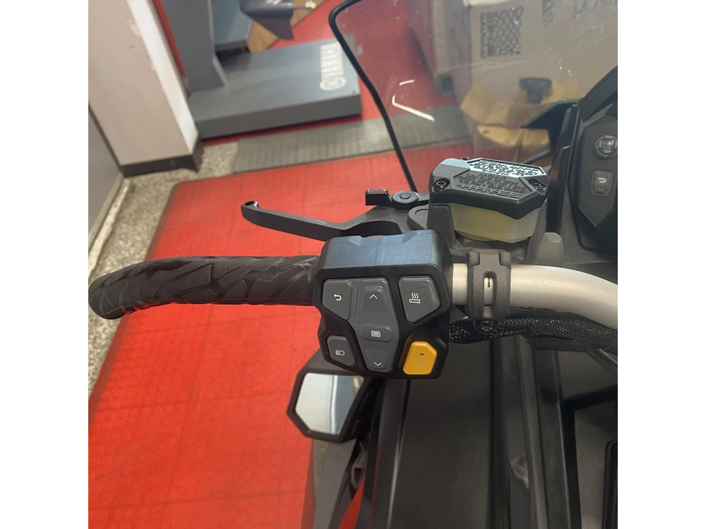 2024 Polaris 650 Switchback Xc 146 650 146 alt