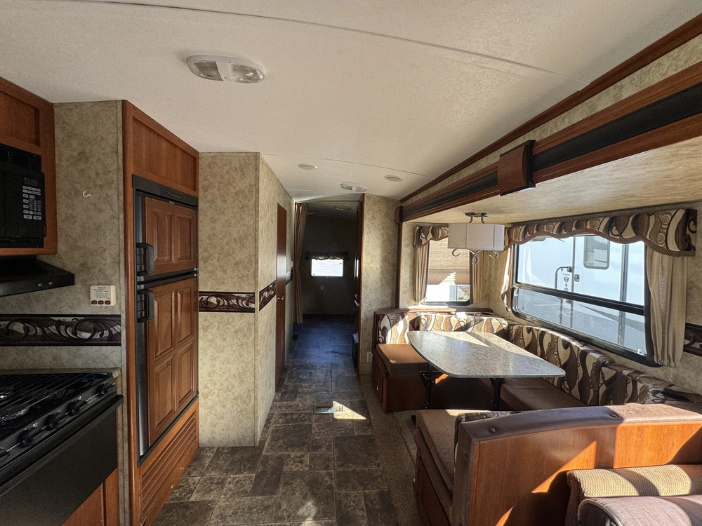 2013 Keystone Rv Cougar Cg32rbk alt