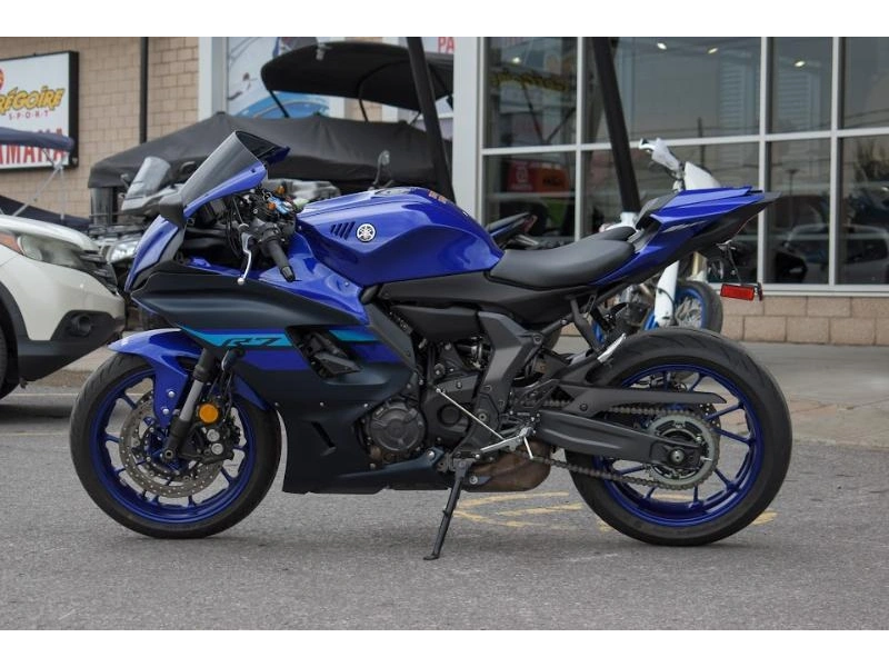 Yamaha Yzf-r7 2024 alt