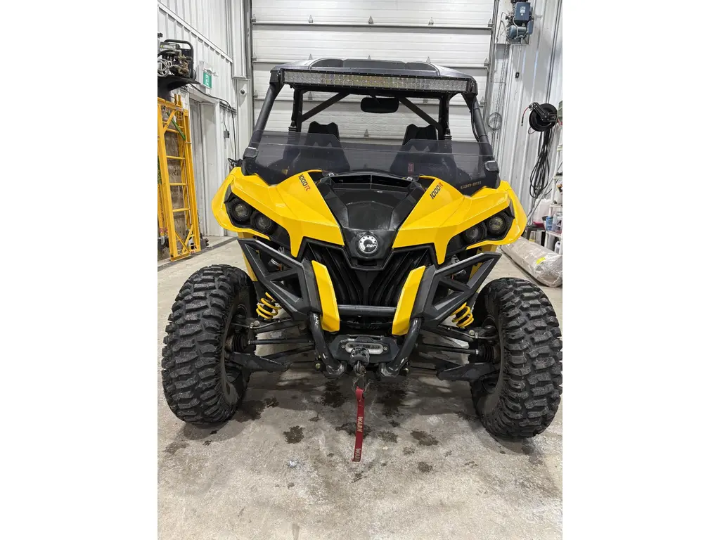 2017 Can-Am MAVERICK XC 1000