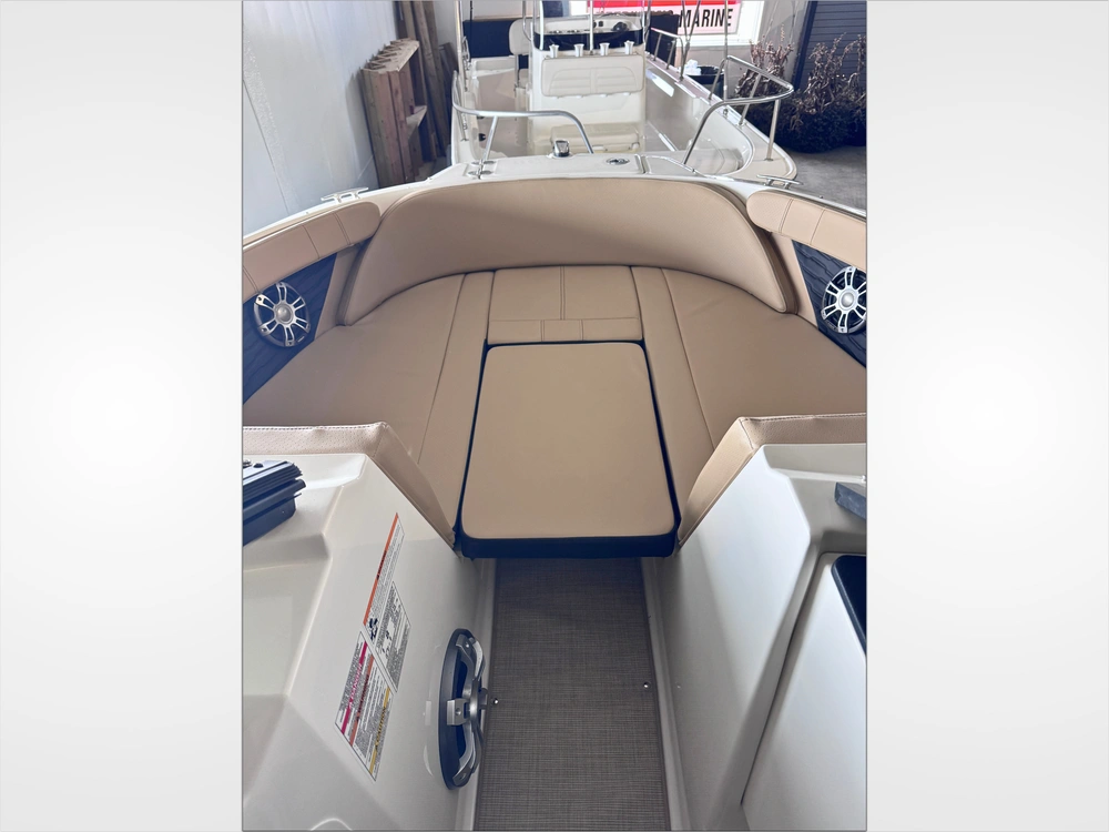 2023 Sea Ray Spx 190 No Luxury Tax* alt