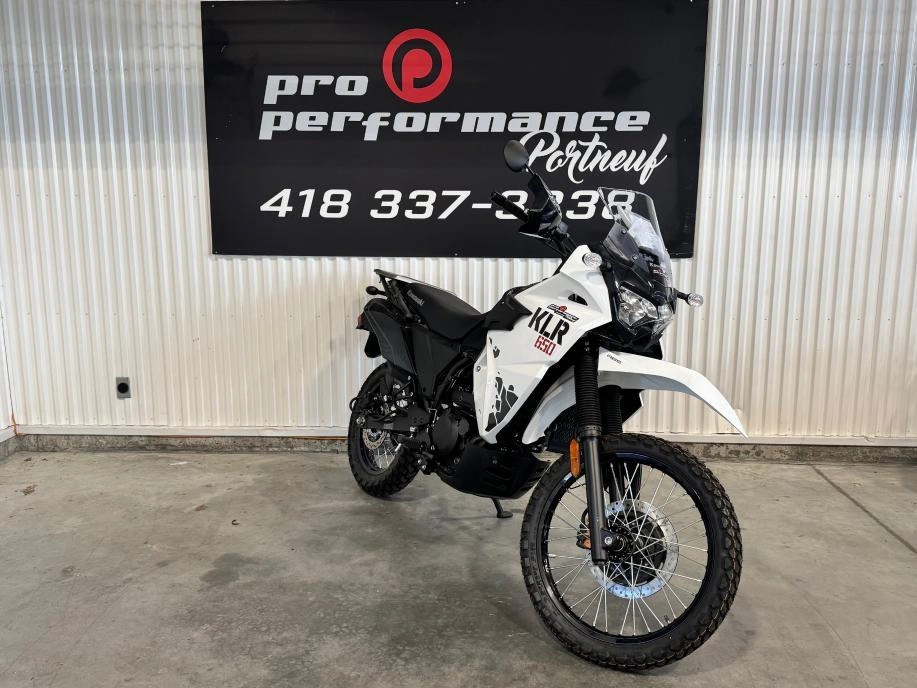 2025 Kawasaki Klr650 alt