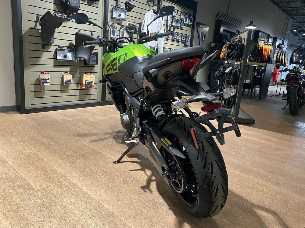 2025 Triumph Tiger Sport 660 - Green alt