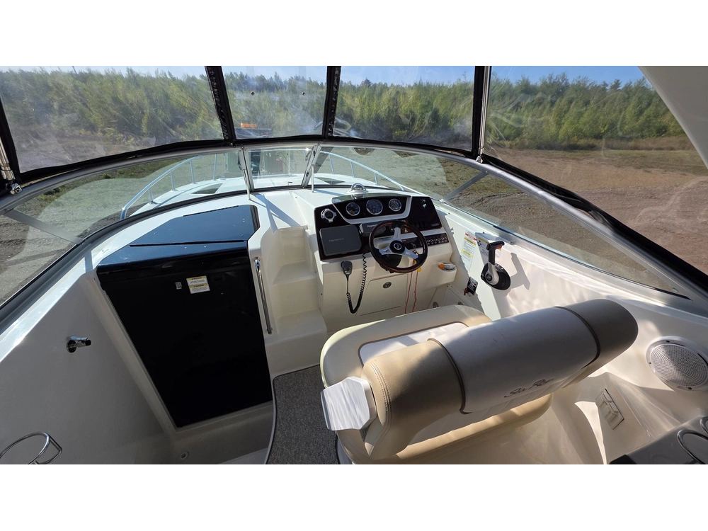 Sea Ray Sundancer 260 2012 alt
