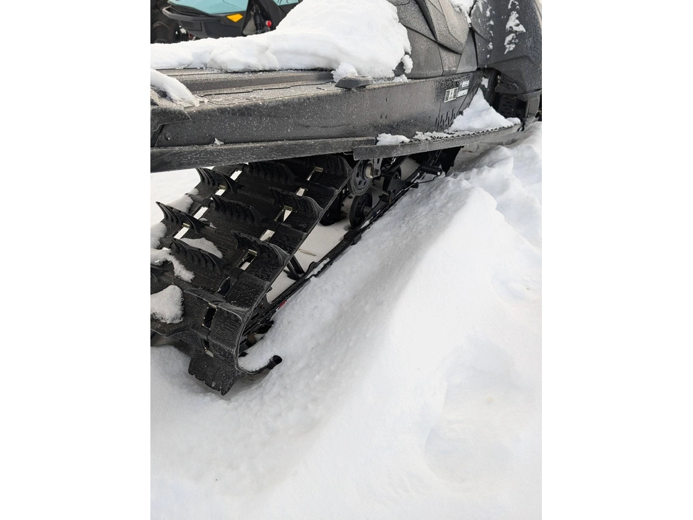 2014 Ski-doo Summit® Sp Rotax® E-tec® 800r 146" alt