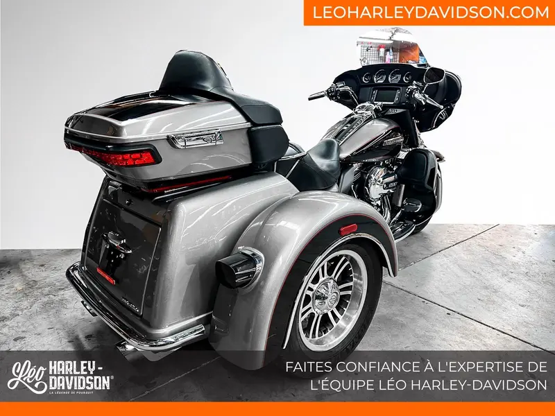 2016 Harley-Davidson FLHTCUTG Tri Glide Ultra