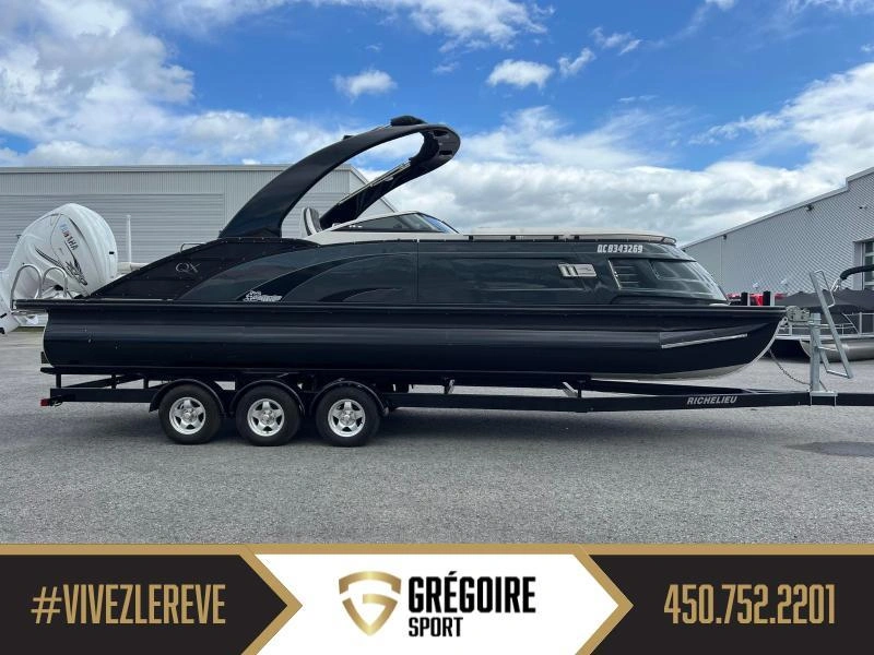 2022 Bennington Marine Qx25 alt