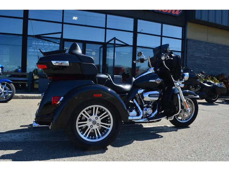 2024 Harley-Davidson FLHTCUTG