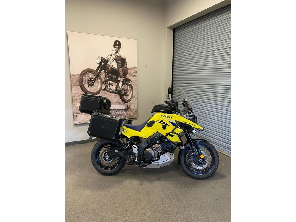 2020 Suzuki V-strom 1050xt Adventure - Yellow alt