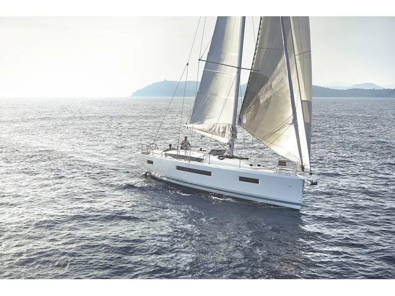 2026 Jeanneau Sun Odyssey 440 alt