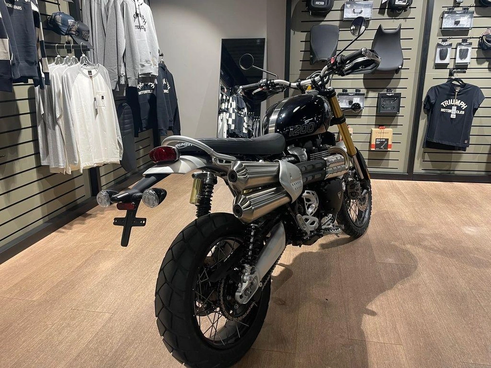2025 Triumph Scrambler 1200 Xe alt
