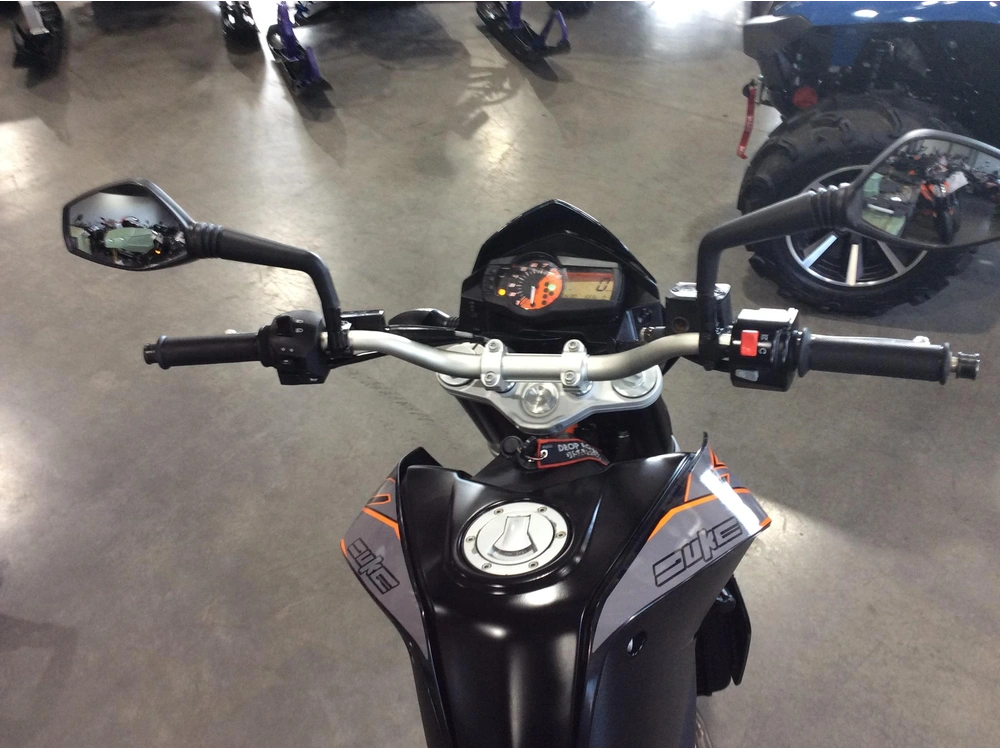 2014 Ktm Duke 690 alt