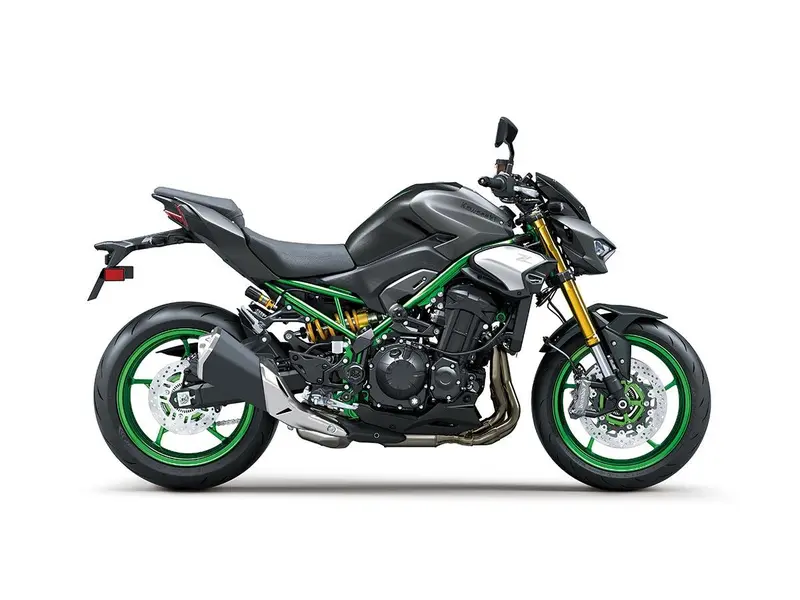 2026 Kawasaki Z900 SE PRE-COMMANDE