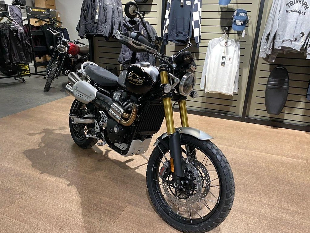 2025 Triumph Scrambler 1200 Xe alt