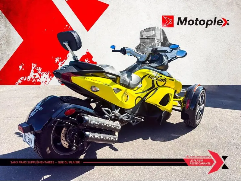 2014 Can-Am SPYDER RSS