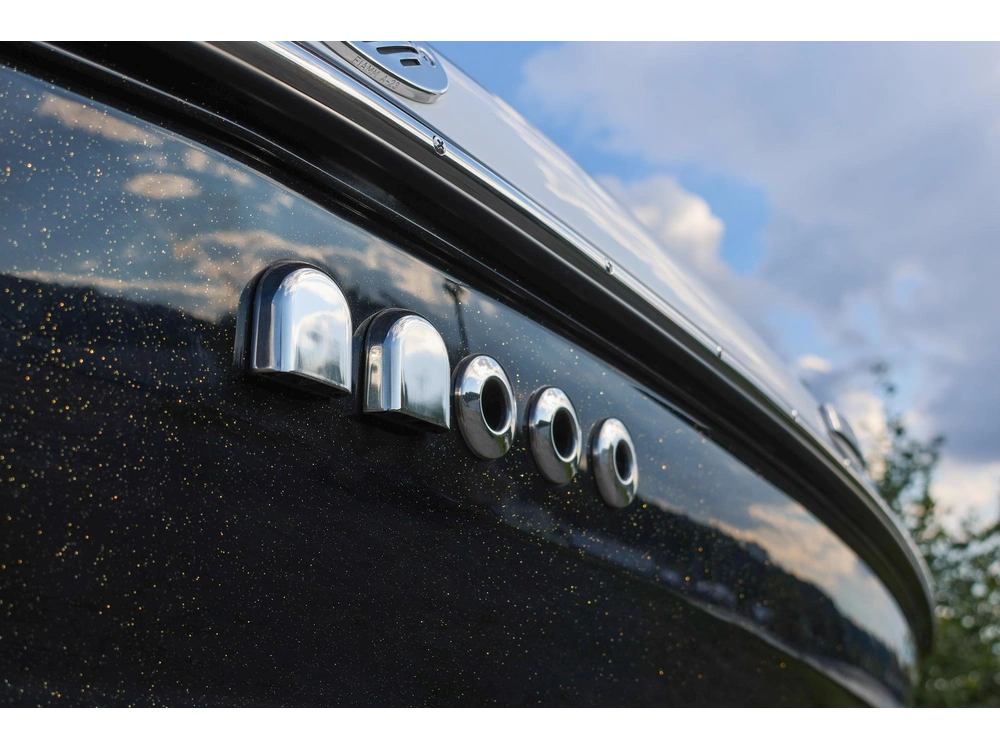 2026 Malibu 22 Lsv alt