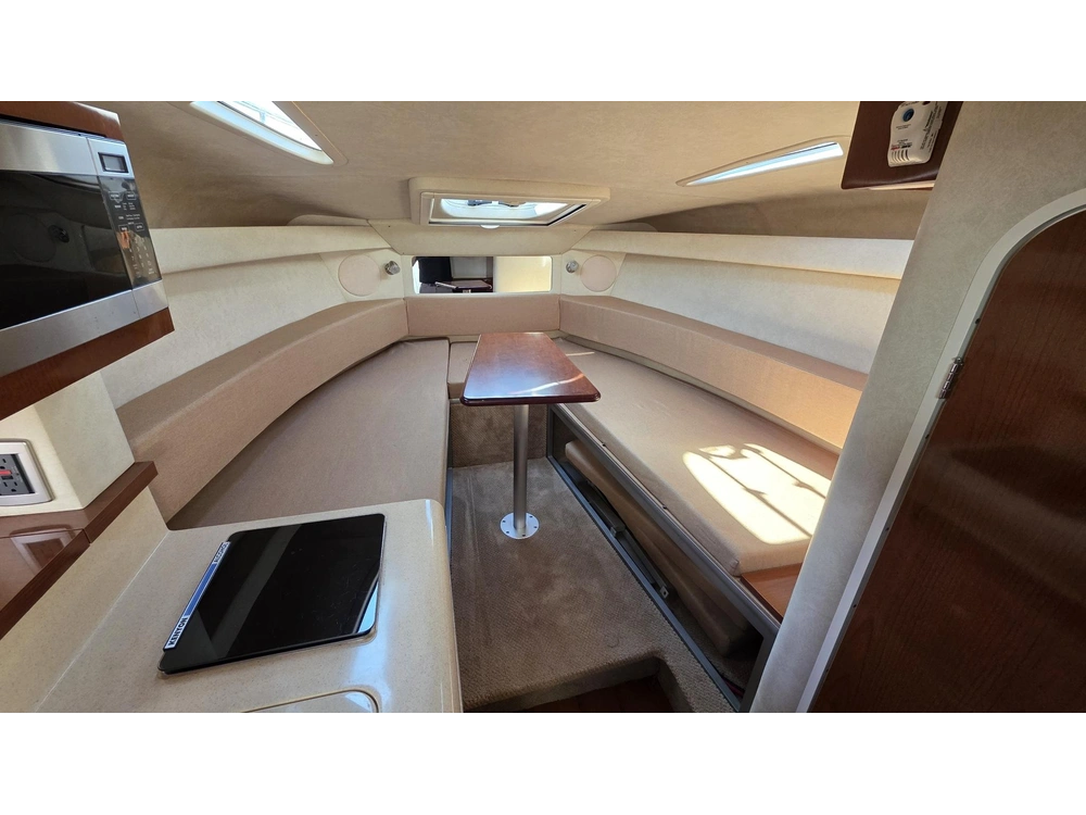 Sea Ray Sundancer 260 2012 alt