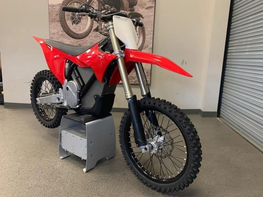 2024 Stark Future Stark Varg 60hp Mx19" - Red alt