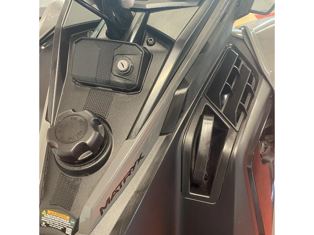 2024 Polaris 650 Switchback Xc 146 650 146 alt