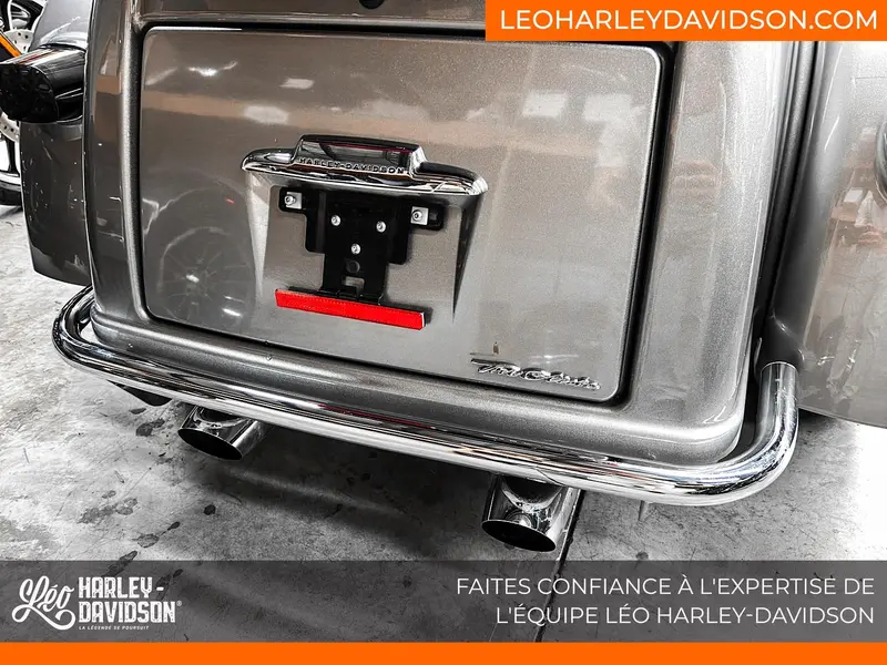 2016 Harley-Davidson FLHTCUTG Tri Glide Ultra