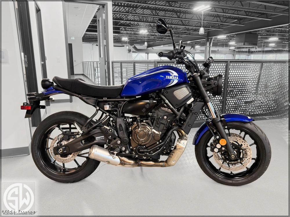 2024 Yamaha Xsr700 alt