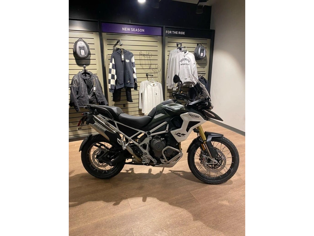 2025 Triumph Tiger 1200 Rally Pro alt